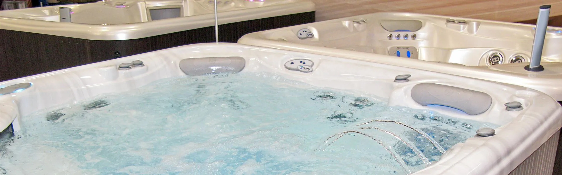 HYDROPOOL HOT TUBS